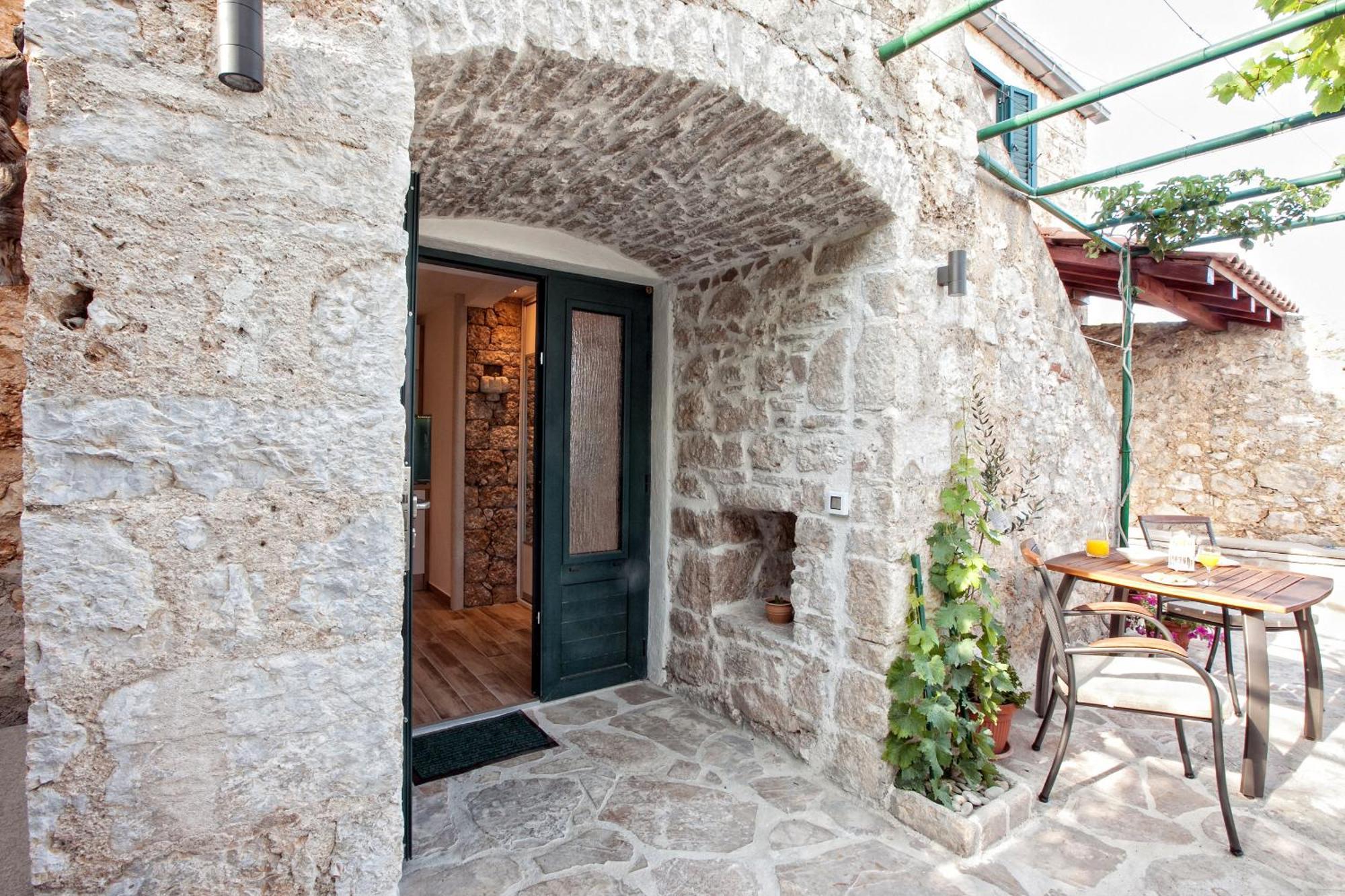 Paradise Stone Apartments Bol Pokój zdjęcie